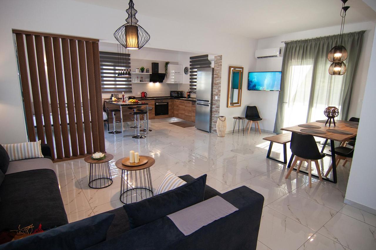 Livis Luxury Villa Киотари Экстерьер фото