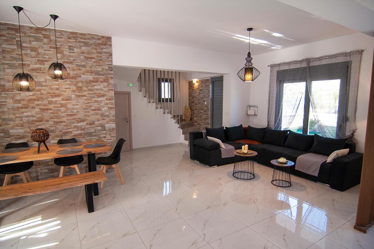 Livis Luxury Villa Киотари Экстерьер фото
